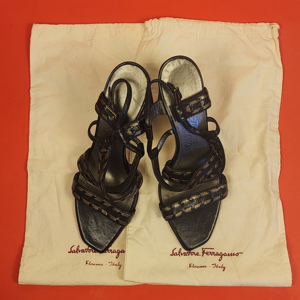 Salvatore Ferragamo strap Sandals - Made in Italy